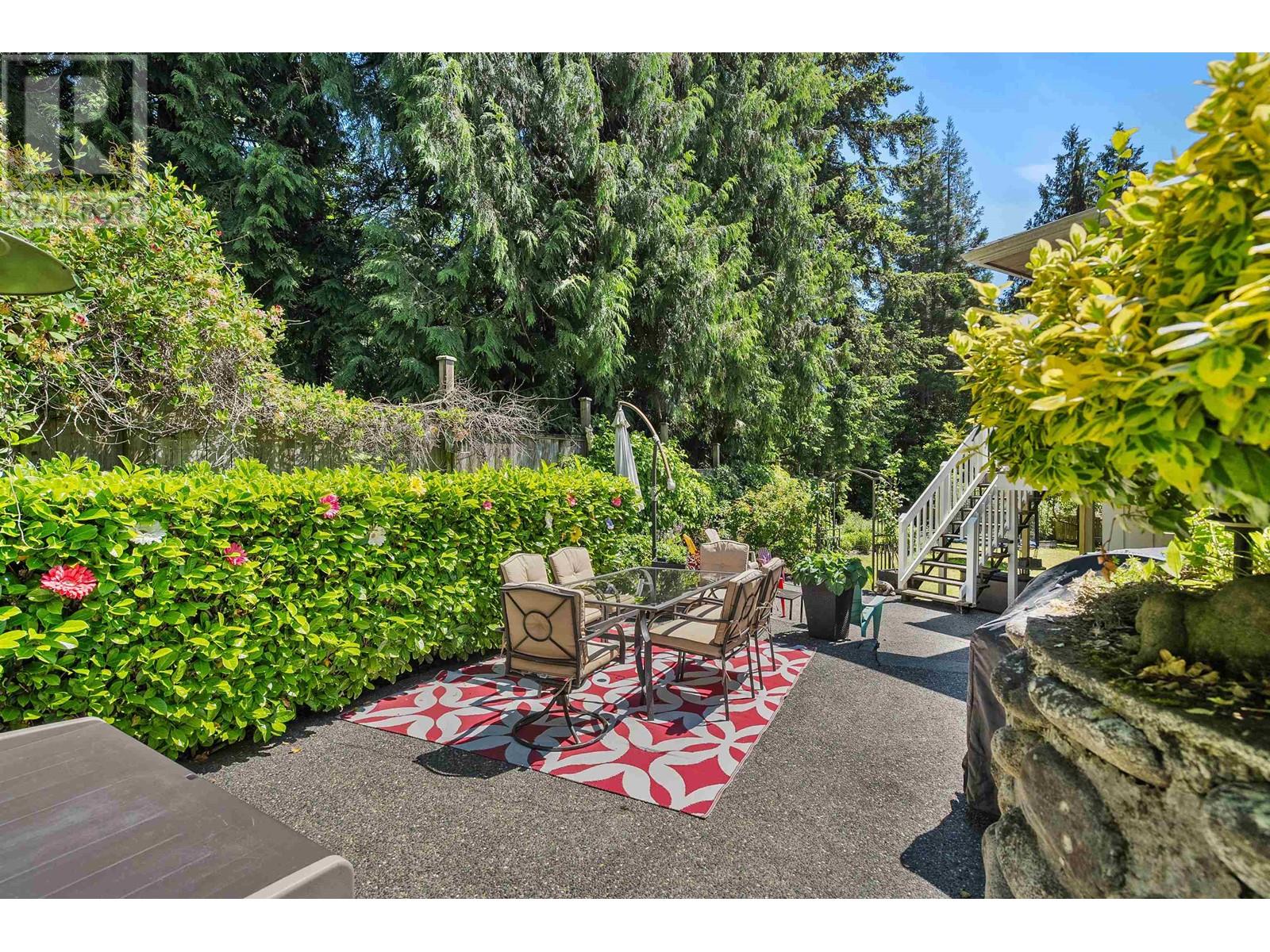 5749 Cranley Drive, West Vancouver, British Columbia  V7W 1S7 - Photo 25 - R2993370