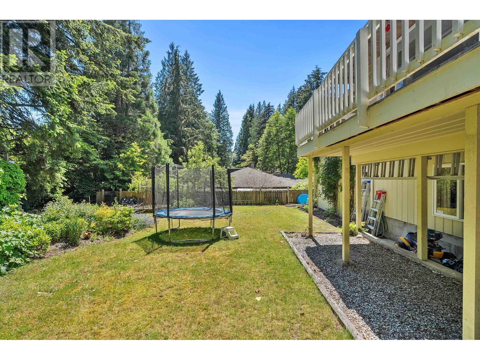 5749 Cranley Drive, West Vancouver, British Columbia  V7W 1S7 - Photo 27 - R2993370