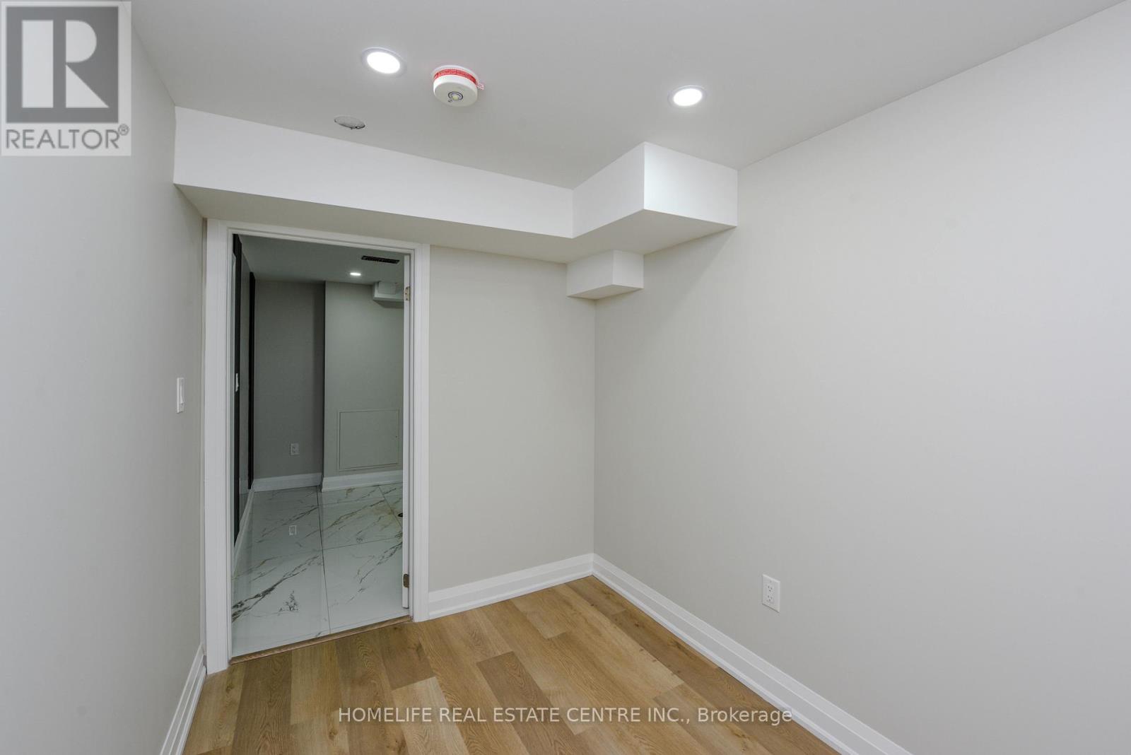 48 Dafoe Crescent, Brampton, Ontario  L6Y 2L2 - Photo 39 - W12097881