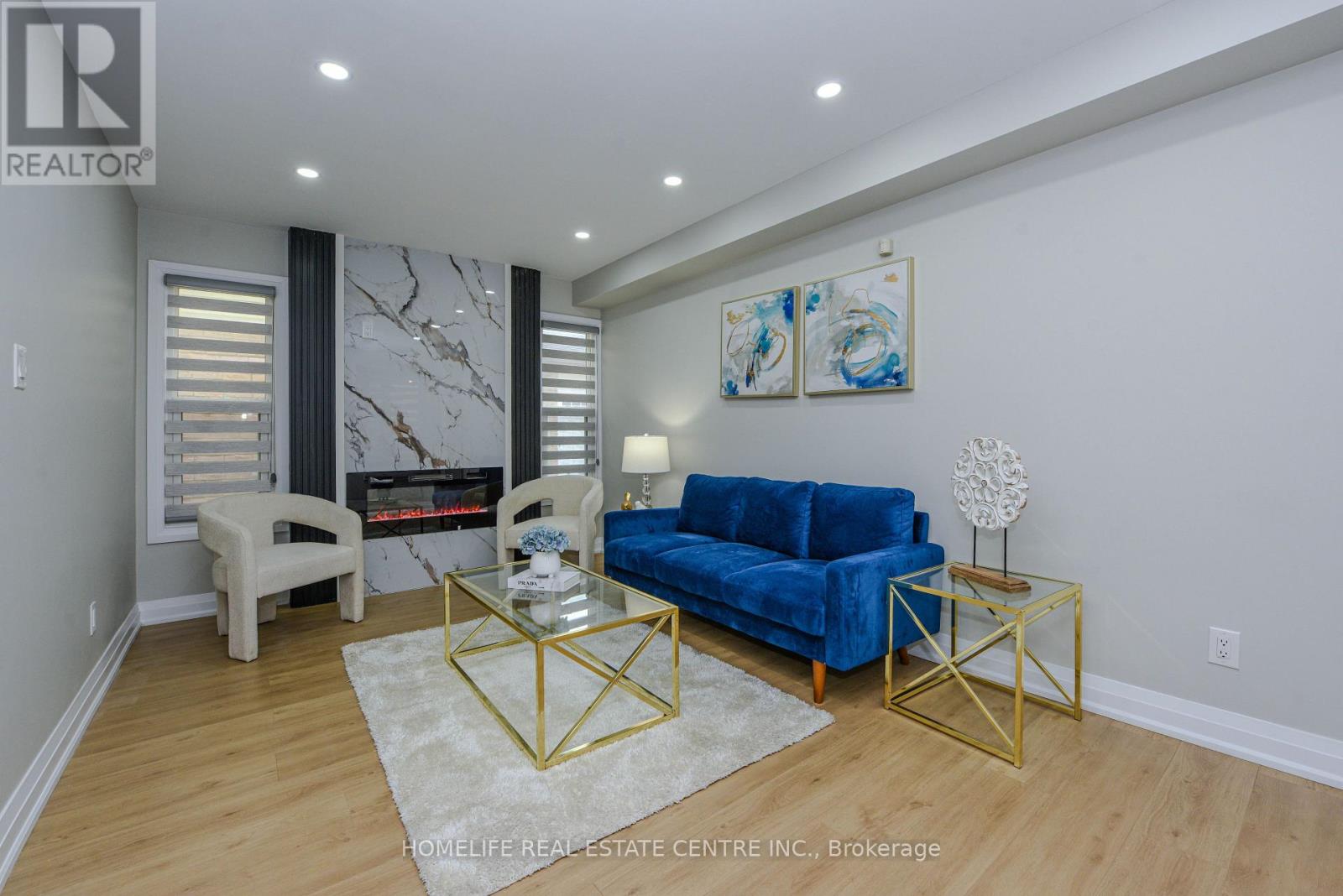 Property at 48 DAFOE CRESCENT image 4