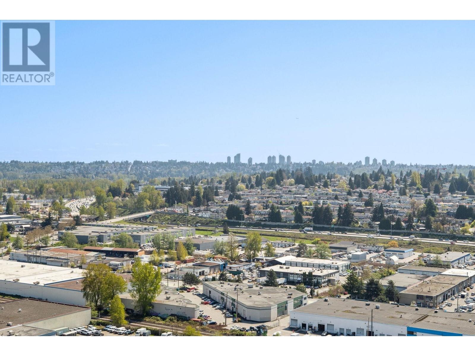 Listing Picture 30 of 39 : 2905 2133 DOUGLAS ROAD, Burnaby / 本拿比 - 魯藝地產 Yvonne Lu Group - MLS Medallion Club Member