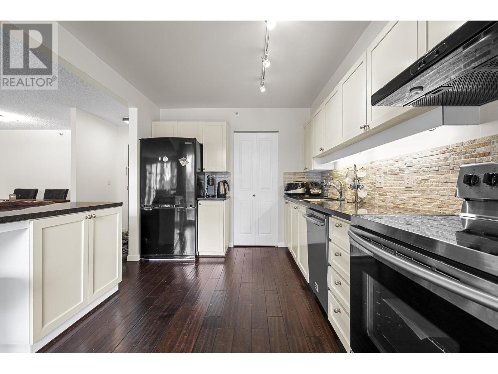 901 545 Austin Avenue, Coquitlam, British Columbia  V3K 6R4 - Photo 6 - R2992103