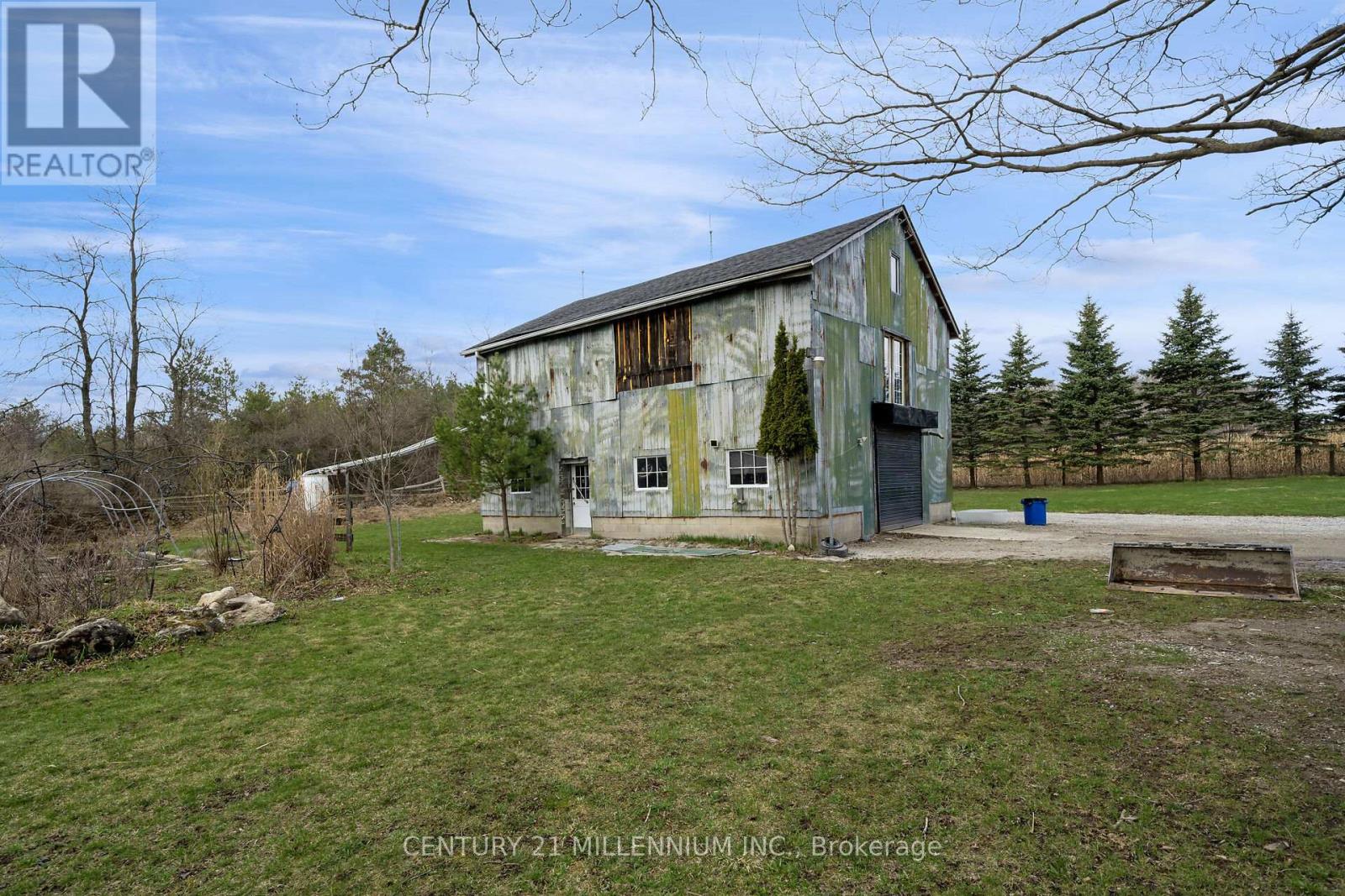 774 Charleston Side Road, Caledon, Ontario  L7K 0R2 - Photo 30 - W12086214