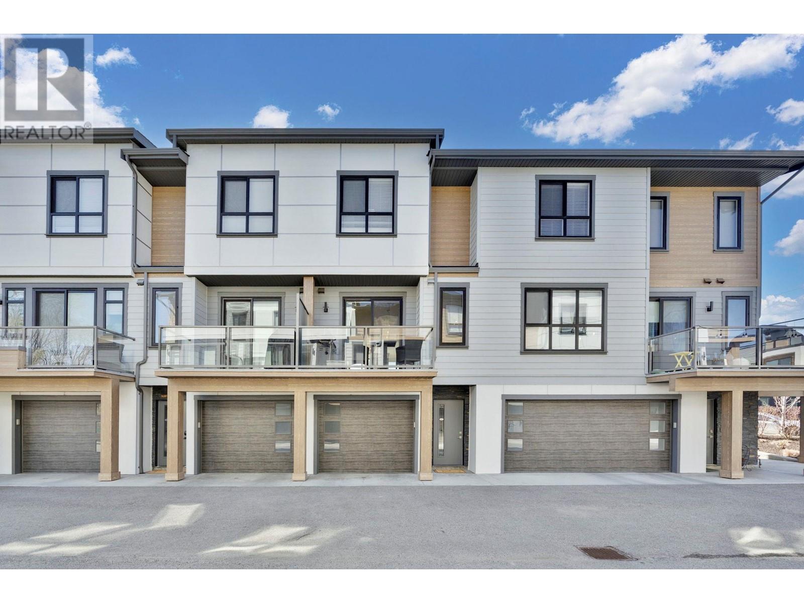 11581 Rogers Road Unit# 403, Lake Country, British Columbia  V4V 1X8 - Photo 2 - 10344675
