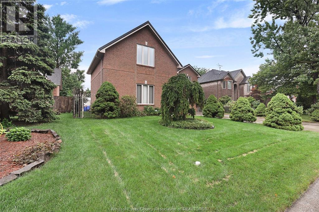 Property at 315 MAJESTIC DRIVE image 4