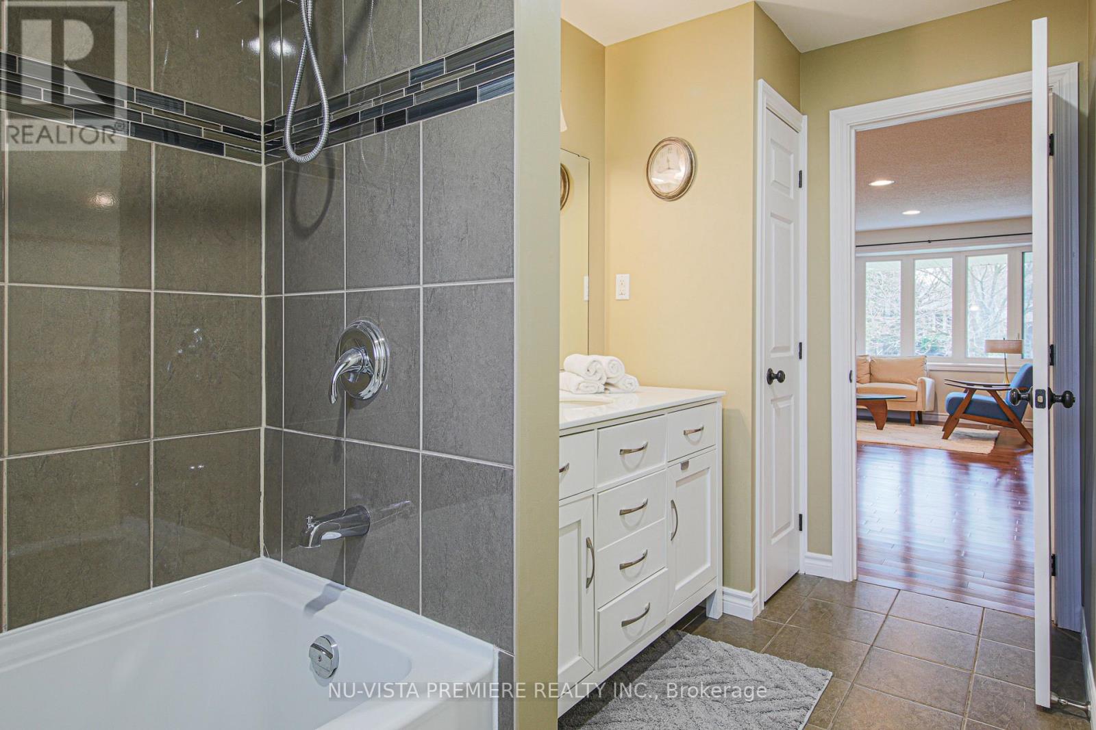 Photo 29 of 37 for 511 Melcrest Road