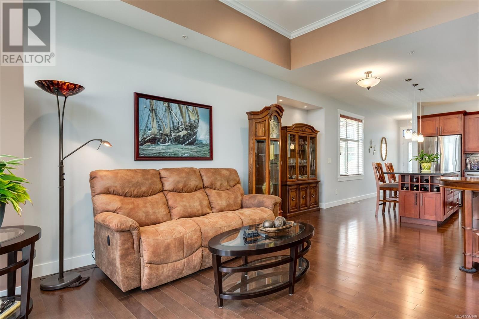 Property at 6166 Arlin Pl image 2