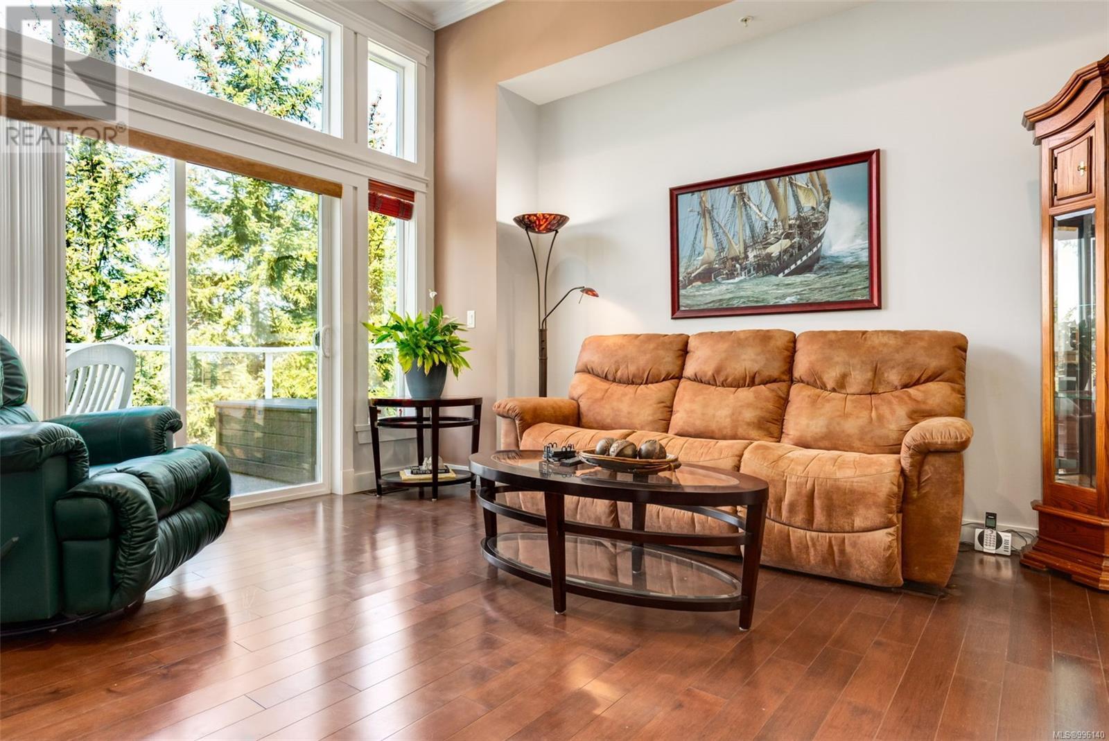 Property at 6166 Arlin Pl image 4