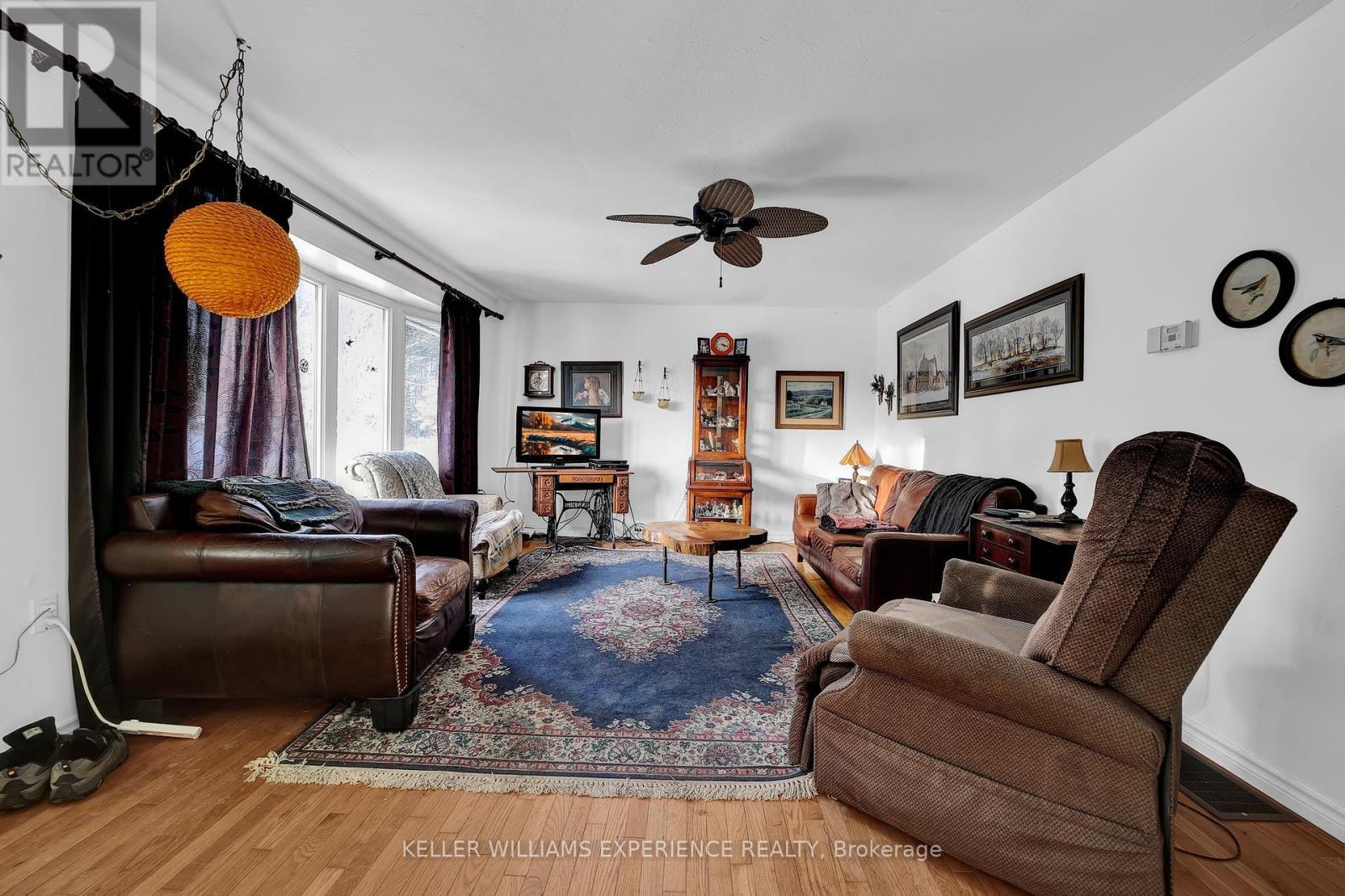 7925 10 County Road, Essa, Ontario  L0M 1B1 - Photo 4 - N12098341