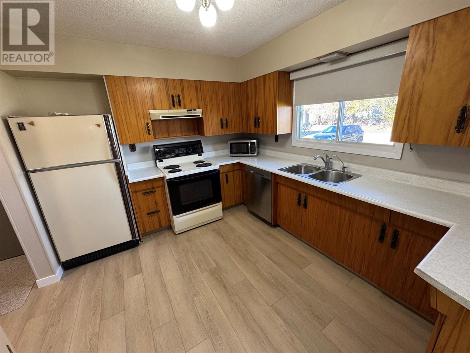 Property at 7551 23rd Street image 5
