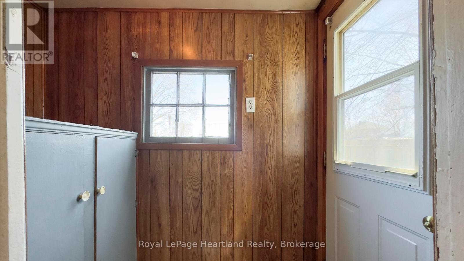 136 Cambria Road N, Goderich, Ontario  N7A 2P8 - Photo 16 - X12099299