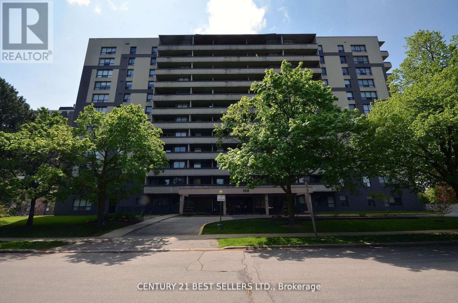 302 - 100 CANYON AVENUE, Toronto, Ontario