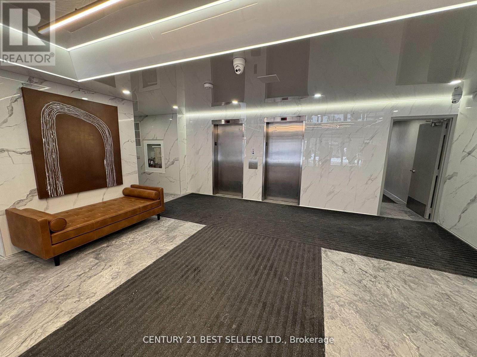 302 - 100 Canyon Avenue, Toronto, Ontario  M3H 5T9 - Photo 3 - C12099234