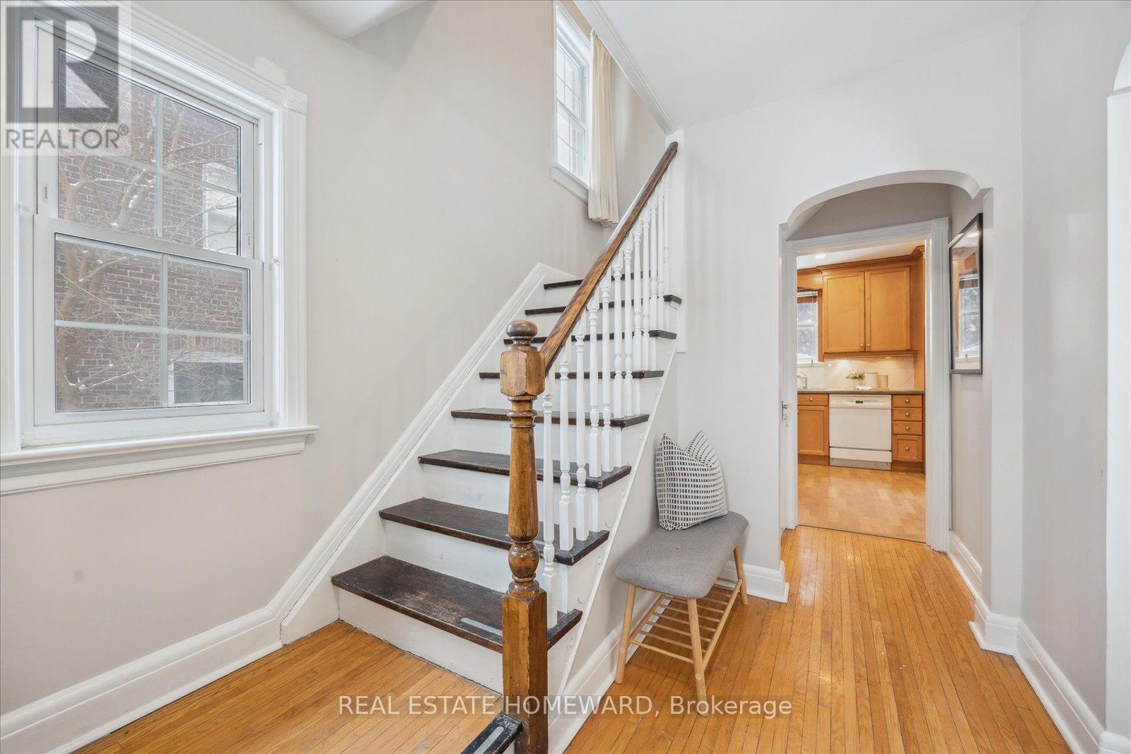 Property at 51 EDGECOMBE AVENUE image 4