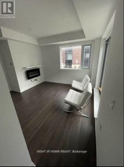 702 - 5309 Highway 7, Vaughan, Ontario  L4L 1T3 - Photo 10 - N12099241