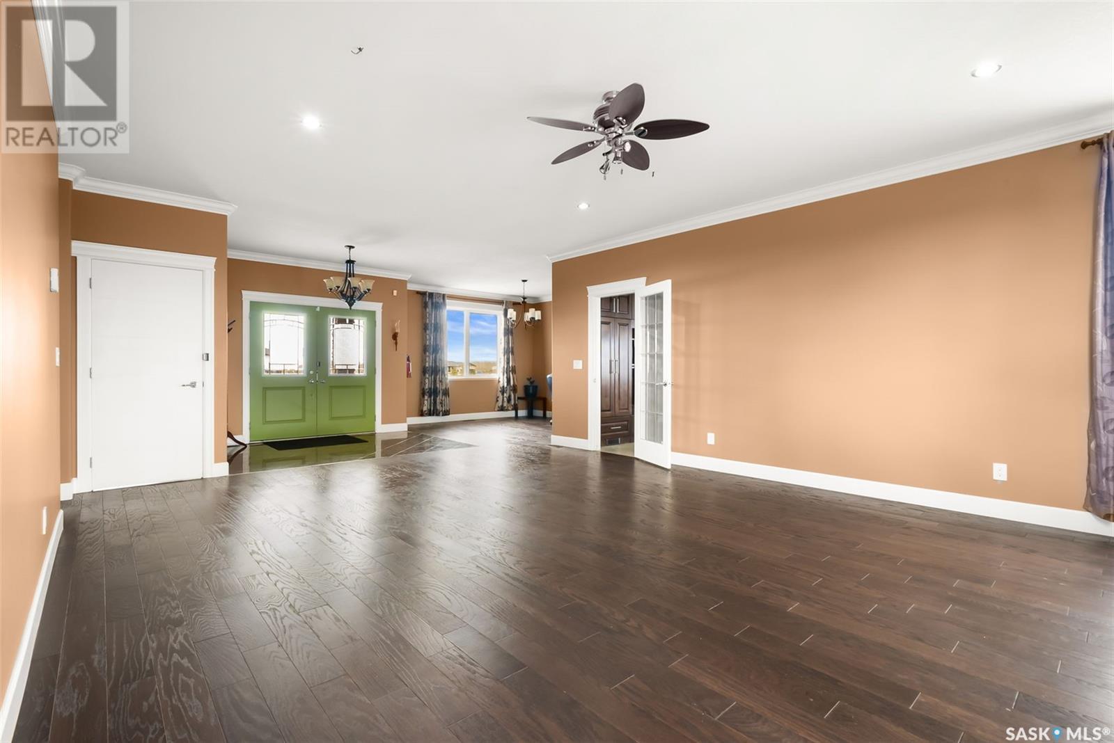 142 Rock Pointe Crescent, Pilot Butte, Saskatchewan  S0G 3Z0 - Photo 4 - SK003371