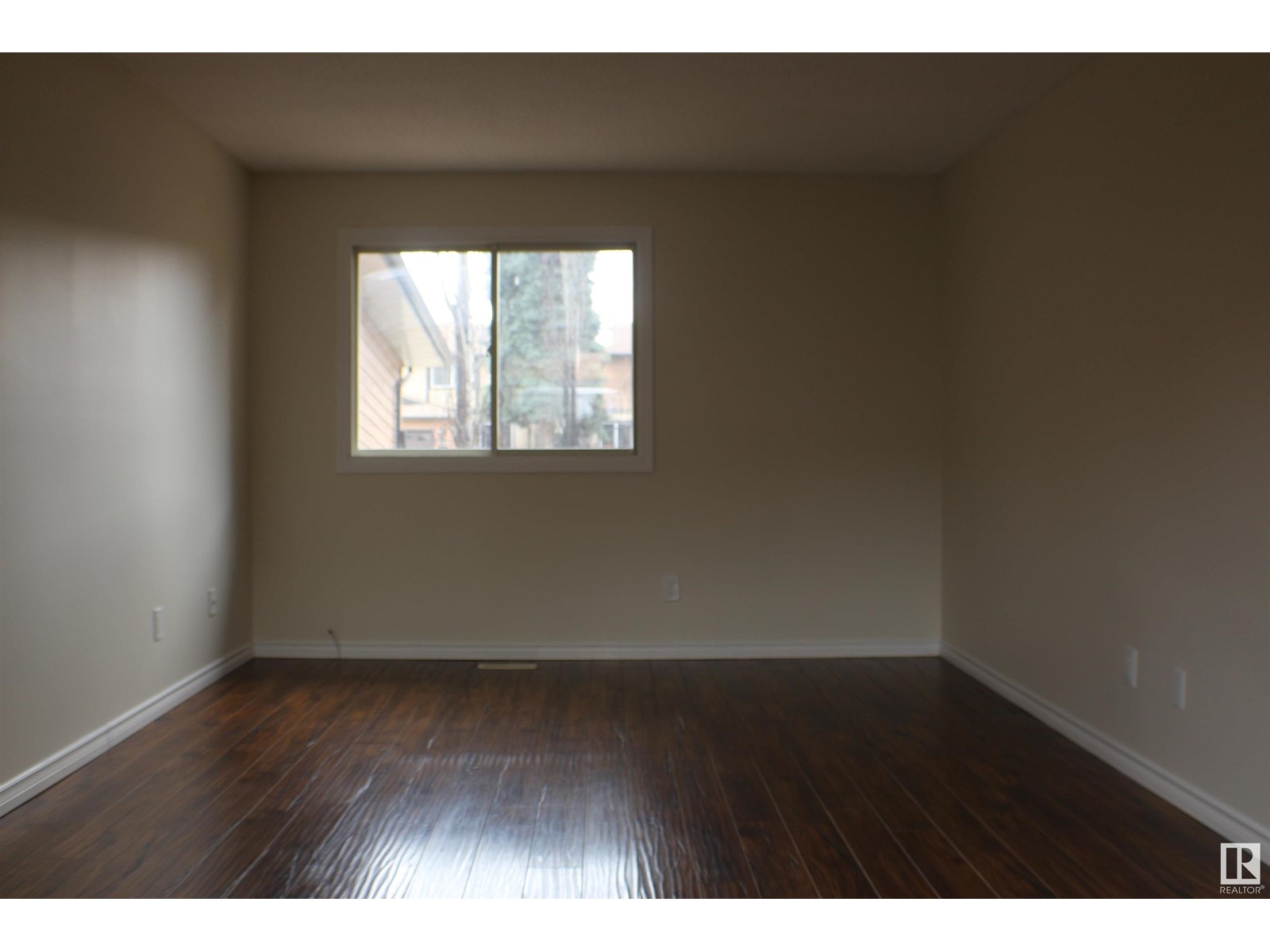 Property at 2716 136 AV NW image 5