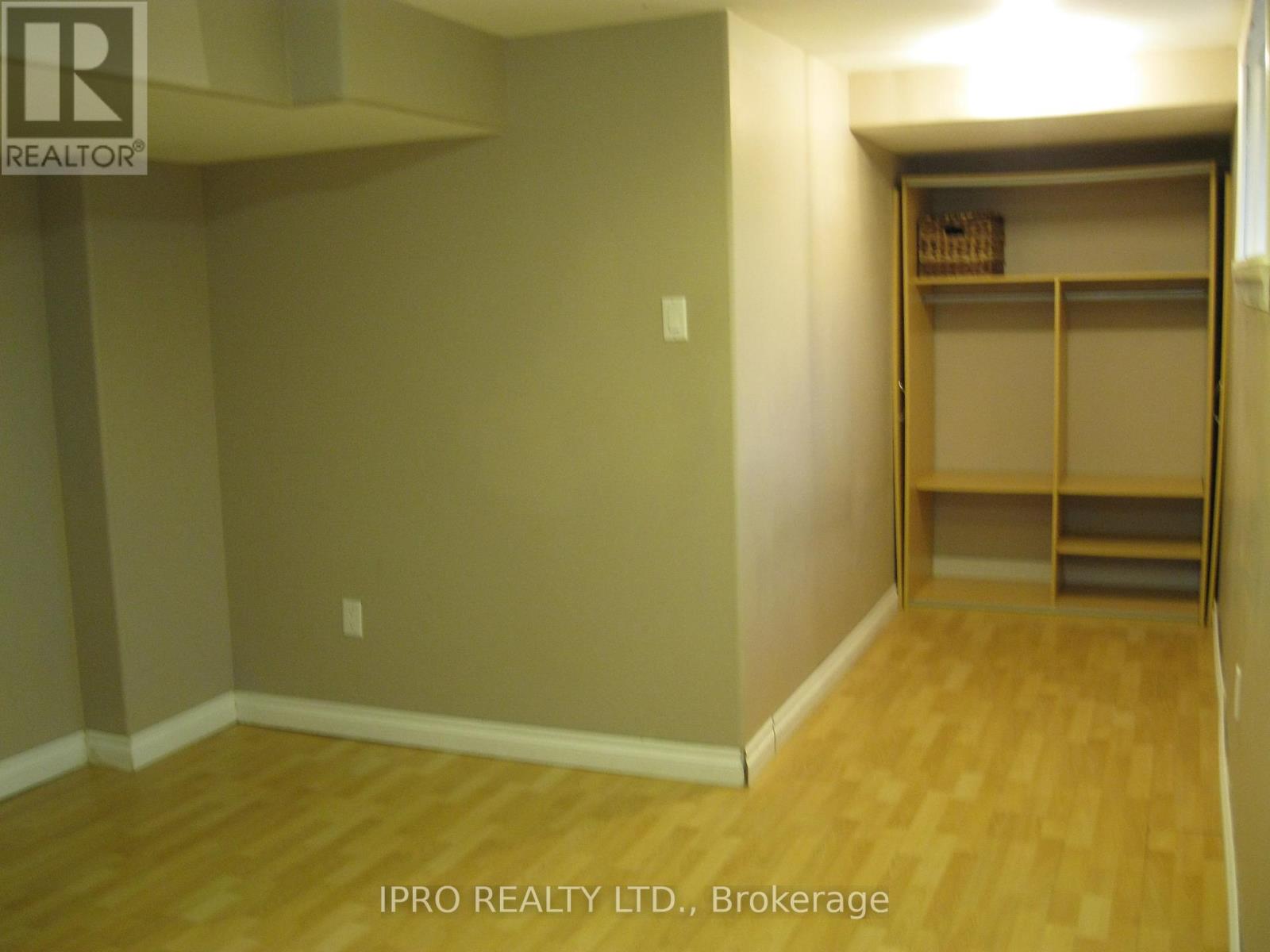 79 John Street, Orangeville, Ontario  L9W 2P7 - Photo 12 - W12099128