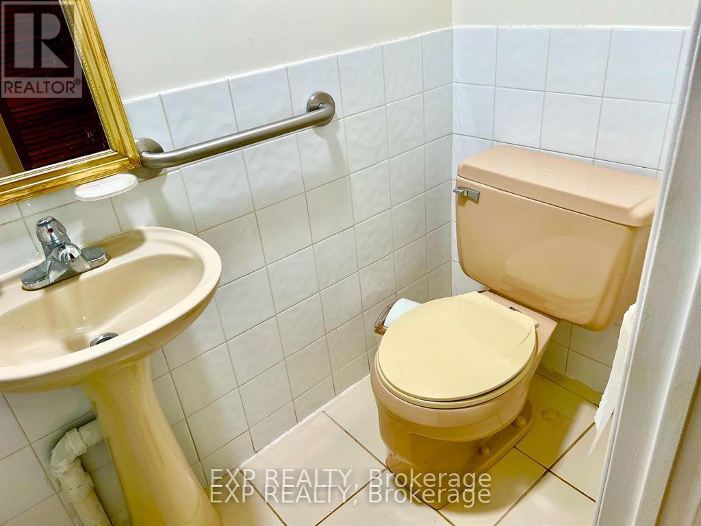 57 - 39 Lexington Avenue, Toronto, Ontario  M9V 2G4 - Photo 35 - W12099245