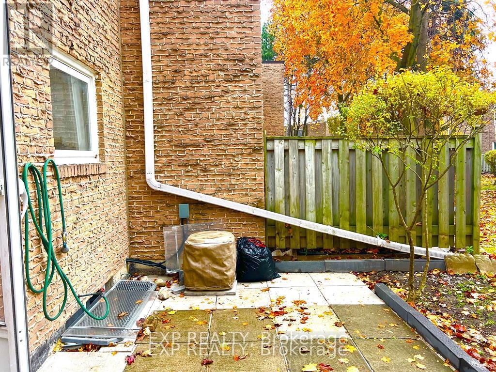 57 - 39 Lexington Avenue, Toronto, Ontario  M9V 2G4 - Photo 38 - W12099245