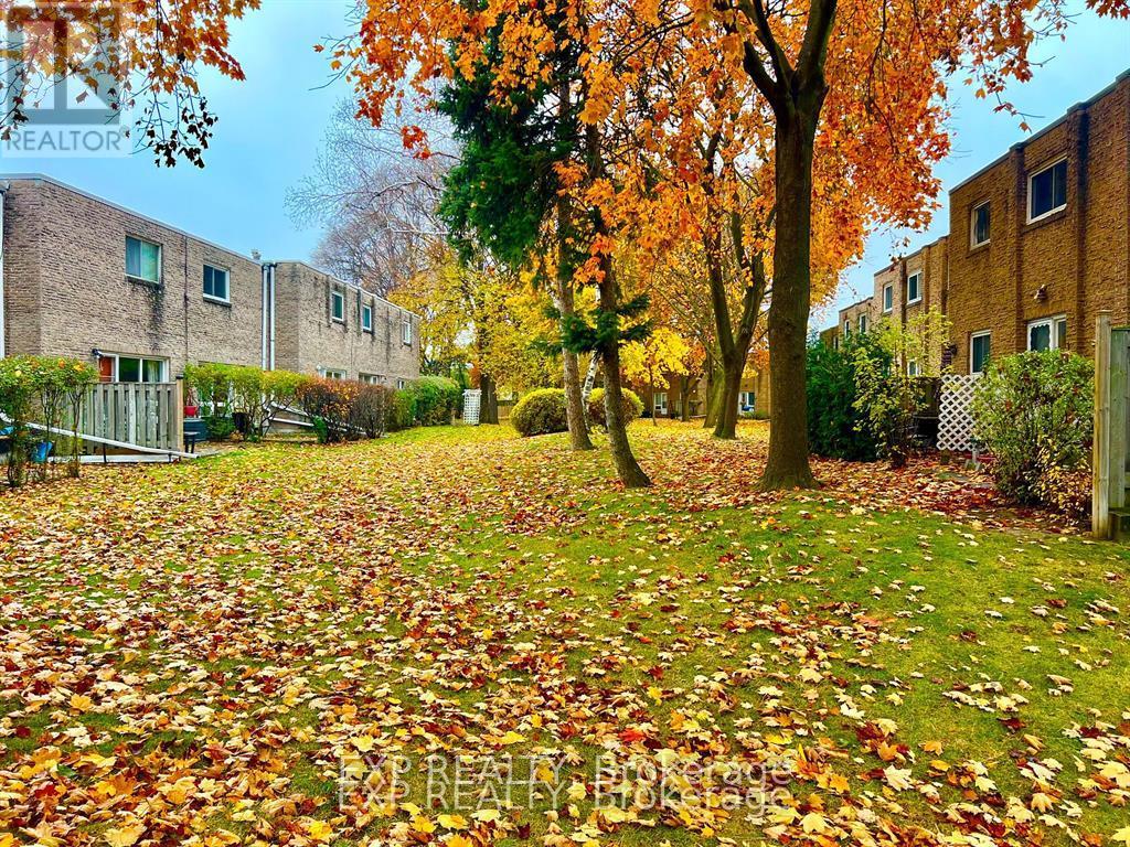 57 - 39 Lexington Avenue, Toronto, Ontario  M9V 2G4 - Photo 40 - W12099245