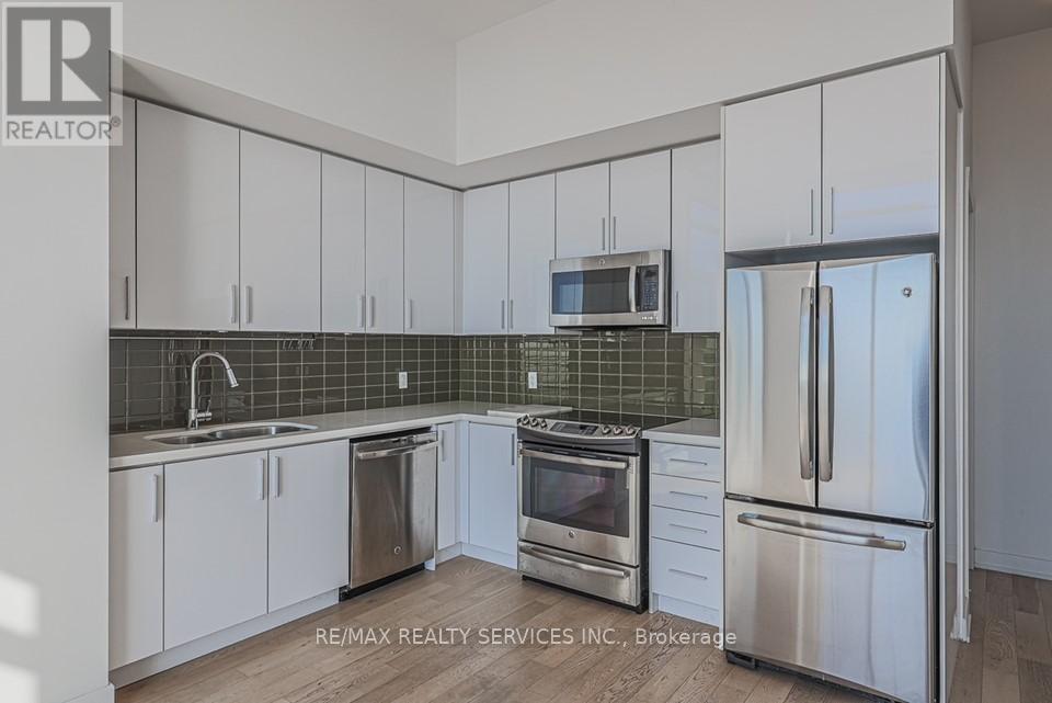 Ph2 - 2220 Lakeshore Boulevard, Toronto (Mimico), Ontario  M8V 0C1 - Photo 5 - W12099334