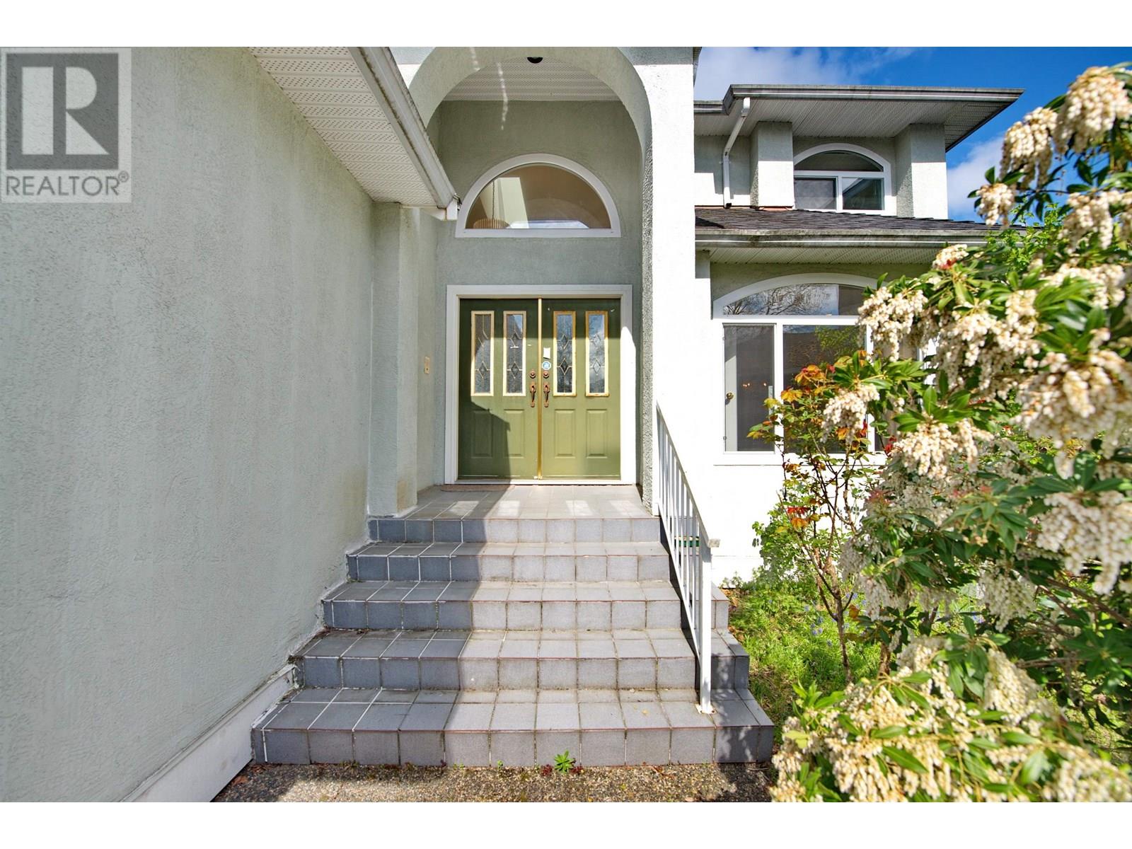 5609 Wilson Court, Richmond, British Columbia  V6V 2P1 - Photo 2 - R2993283