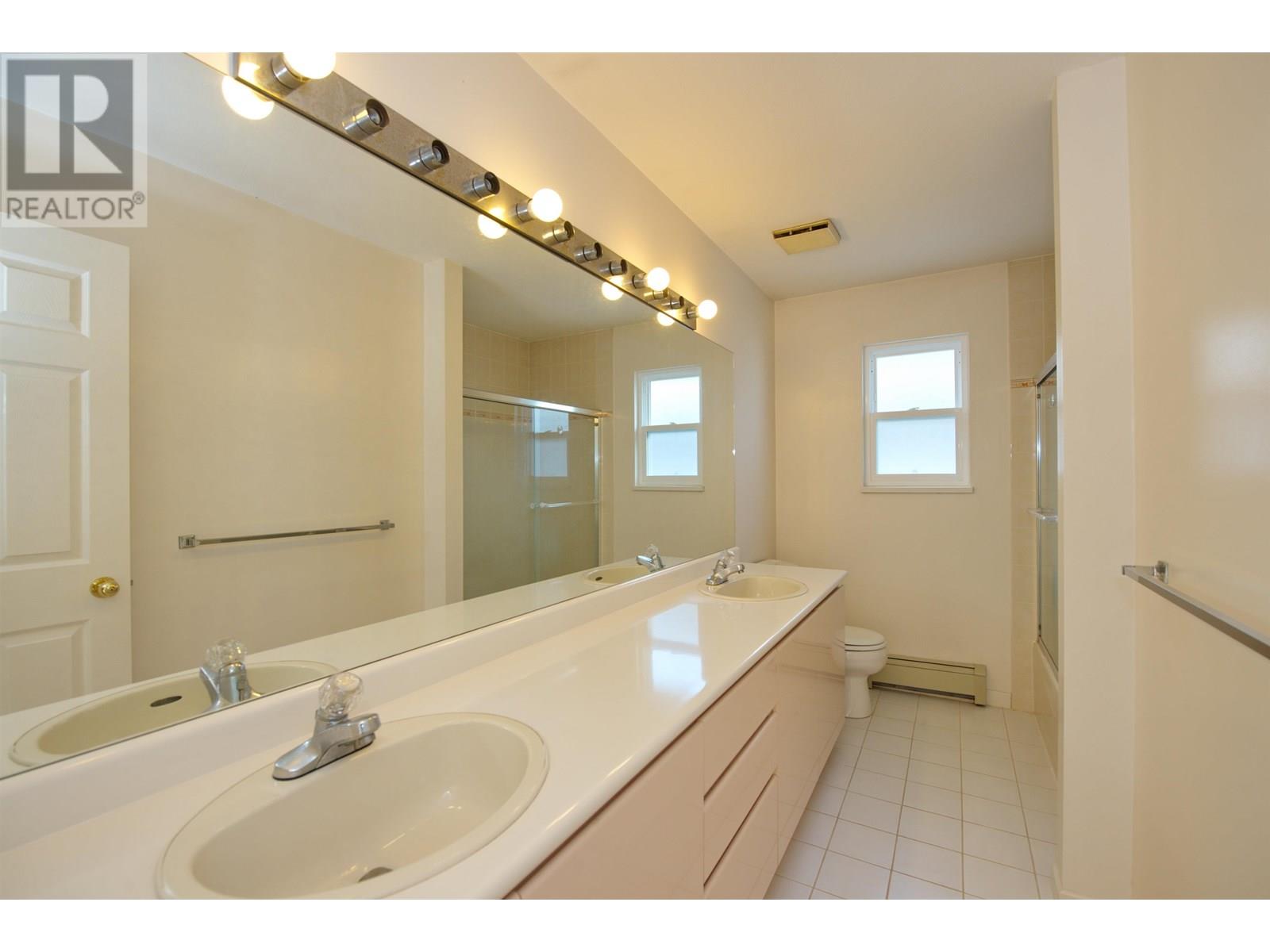 5609 Wilson Court, Richmond, British Columbia  V6V 2P1 - Photo 22 - R2993283