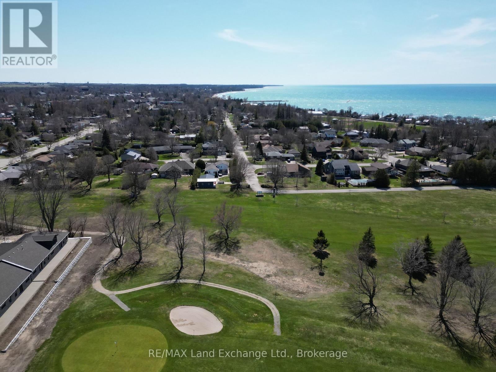 203 Campbell Crescent, Kincardine, Ontario  N2Z 1B9 - Photo 6 - X12047894