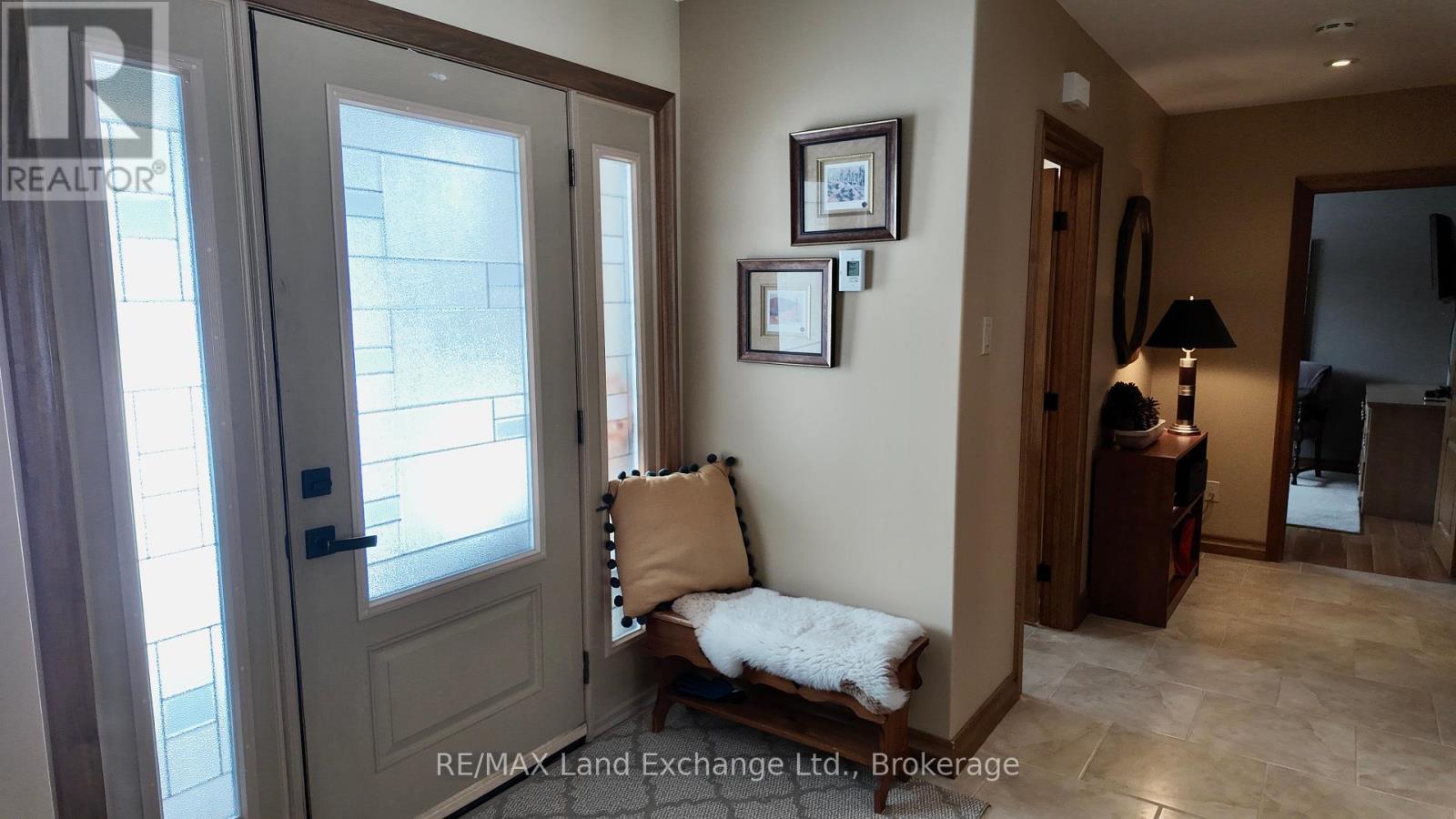 203 Campbell Crescent, Kincardine, Ontario  N2Z 1B9 - Photo 9 - X12047894