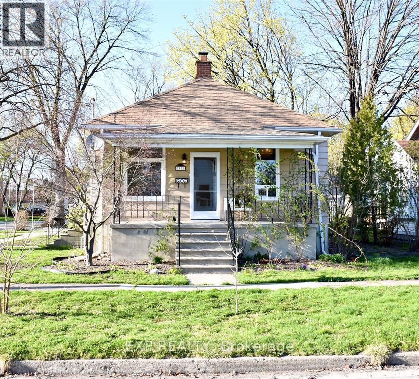 Property at 408 CROMWELL STREET image 1