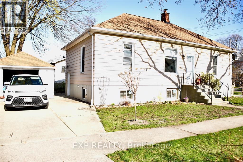 Property at 408 CROMWELL STREET image 3