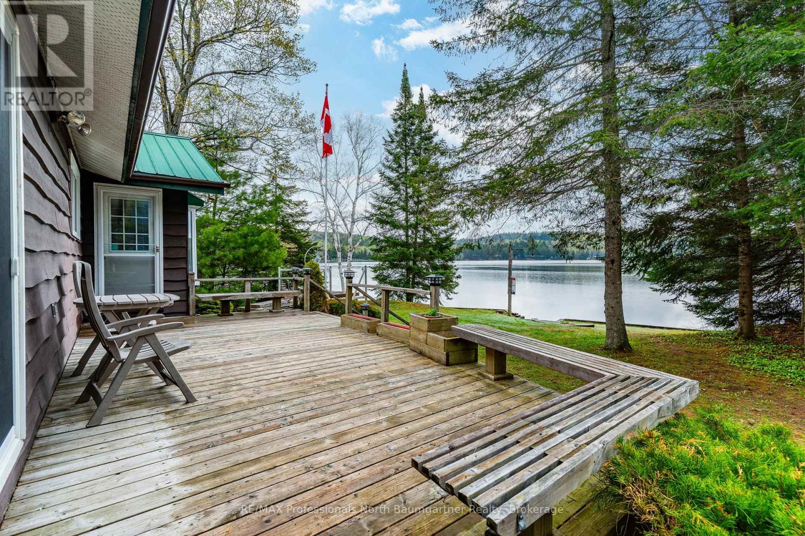 6258 Haliburton Lake Road, Dysart Et Al, Ontario  K0M 1S0 - Photo 40 - X12074153