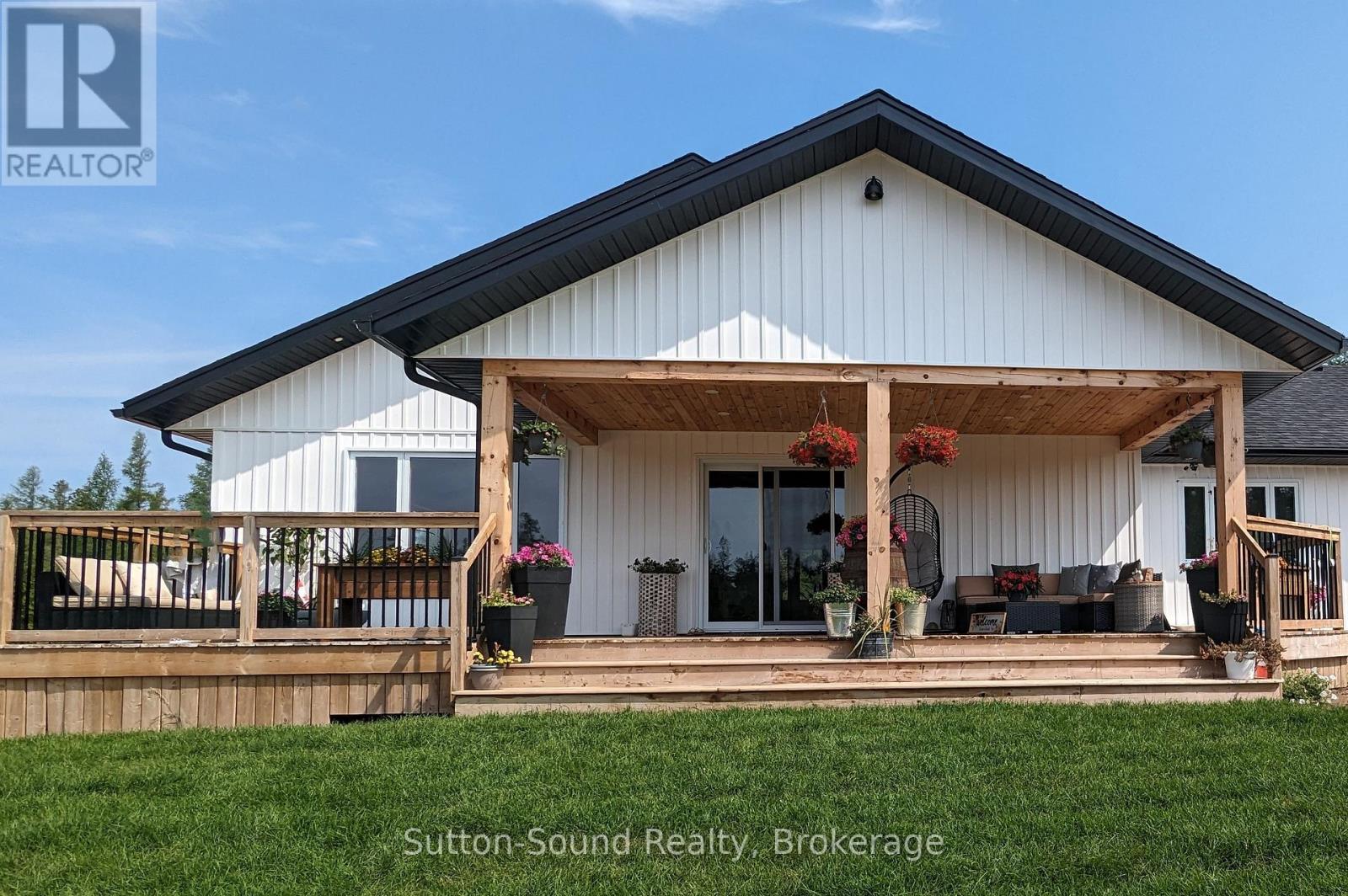 107 Whiskey Harbour Road, Northern Bruce Peninsula, Ontario  N0H 2T0 - Photo 40 - X12078732
