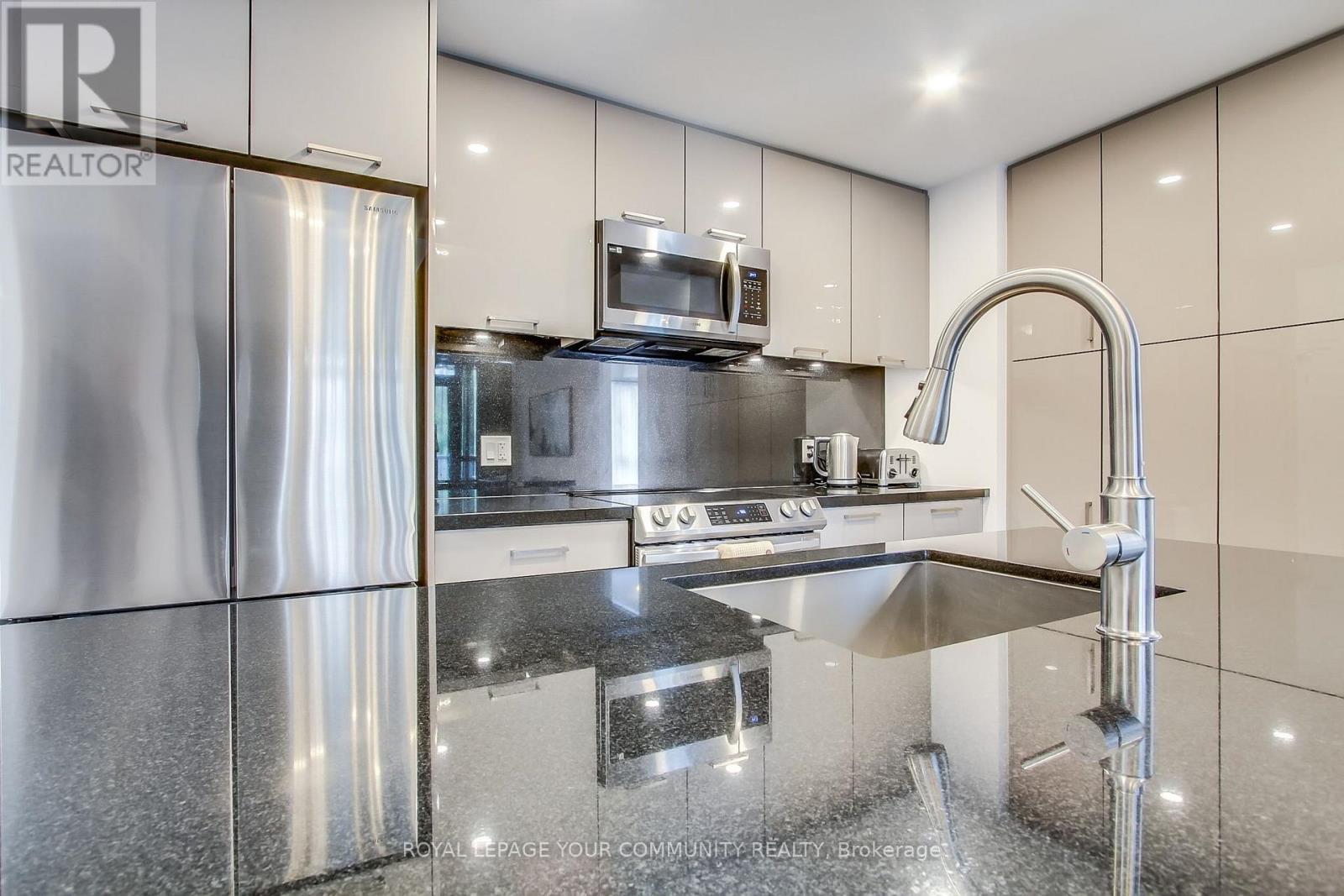 Property at 342 - 415 SEA RAY AVENUE image 2