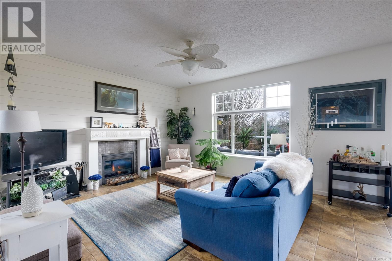 Property at 2324 Demamiel Pl image 2