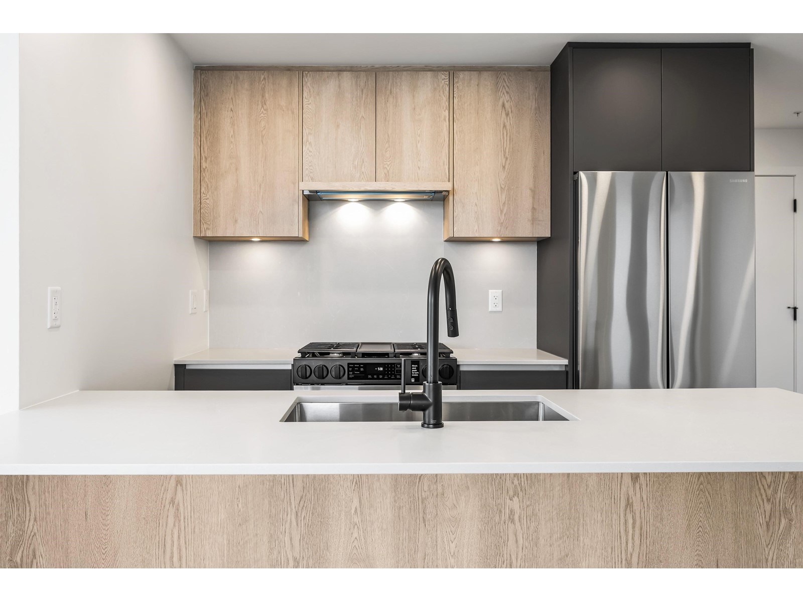 503 19577 65b Avenue, Surrey, British Columbia  V4N 6Y3 - Photo 13 - R2993551