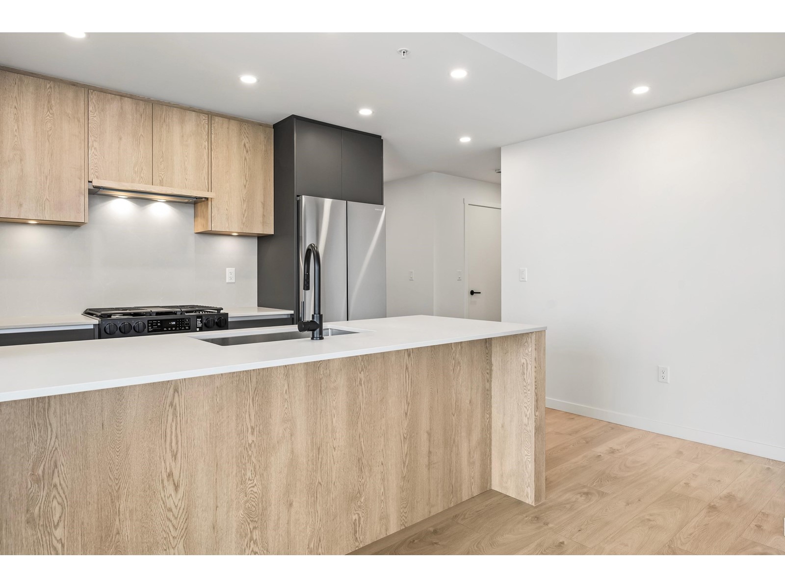 503 19577 65b Avenue, Surrey, British Columbia  V4N 6Y3 - Photo 14 - R2993551