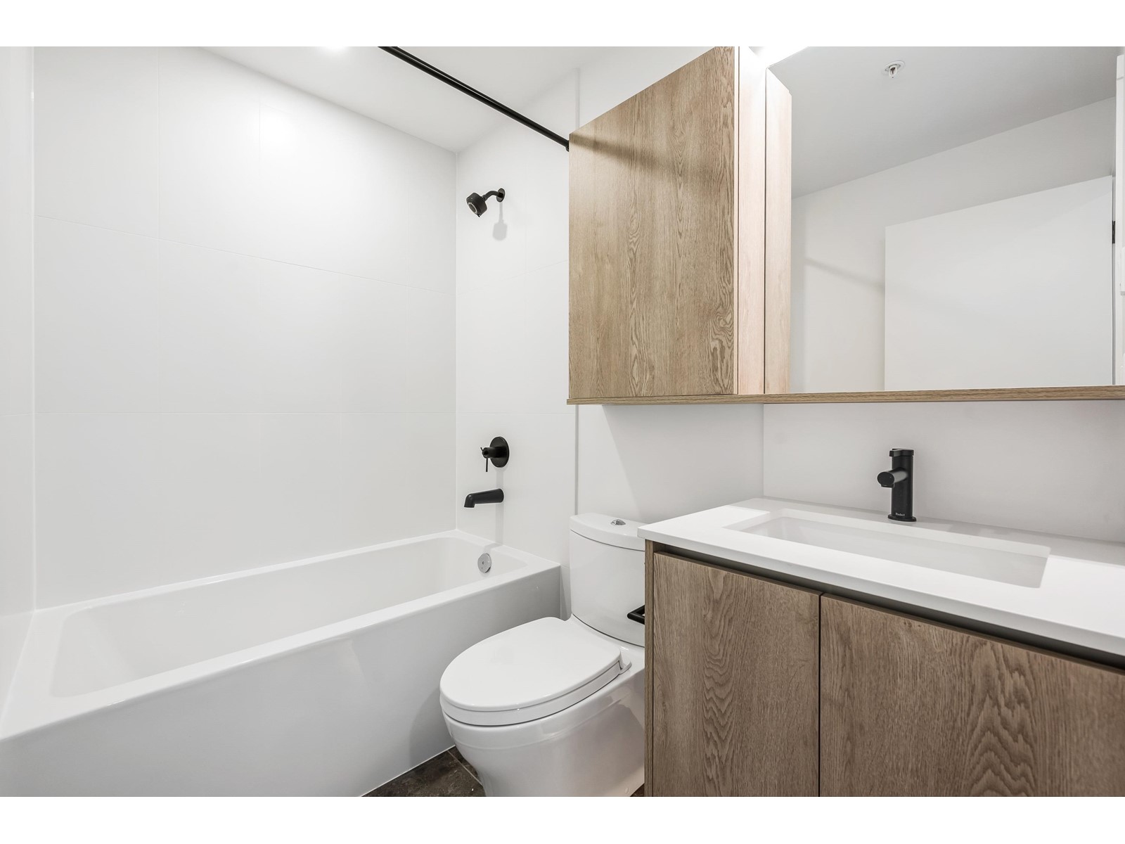 503 19577 65b Avenue, Surrey, British Columbia  V4N 6Y3 - Photo 33 - R2993551