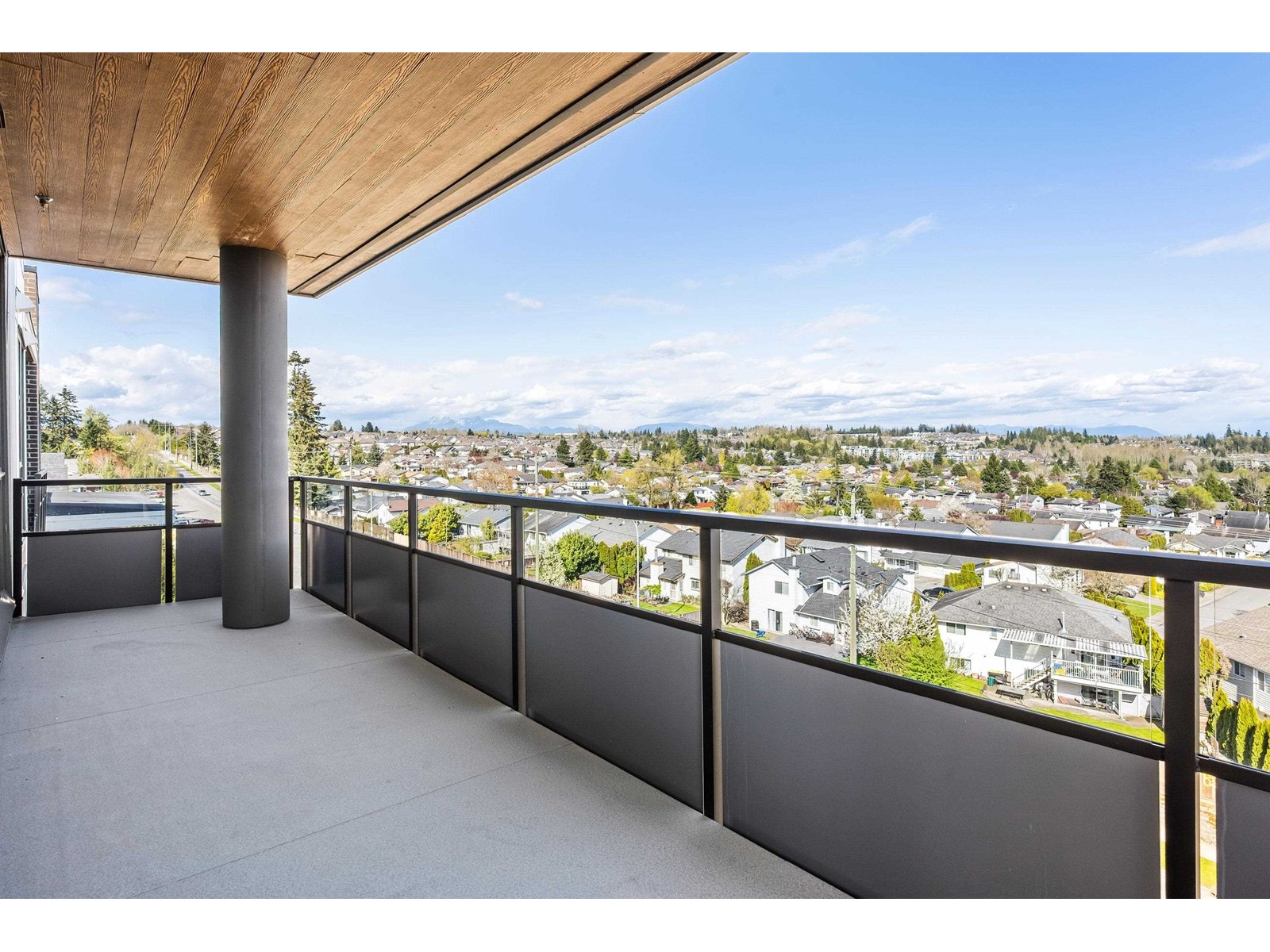 503 19577 65b Avenue, Surrey, British Columbia  V4N 6Y3 - Photo 37 - R2993551