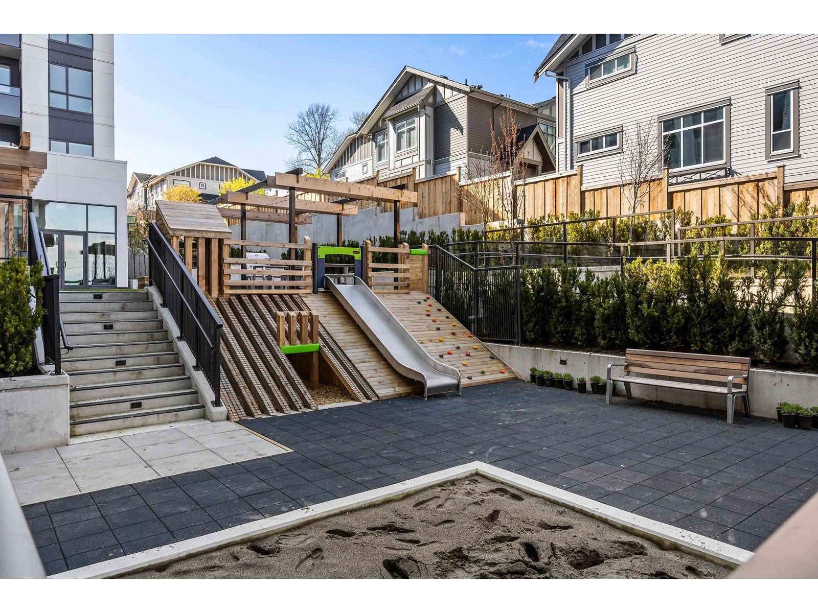 503 19577 65b Avenue, Surrey, British Columbia  V4N 6Y3 - Photo 38 - R2993551