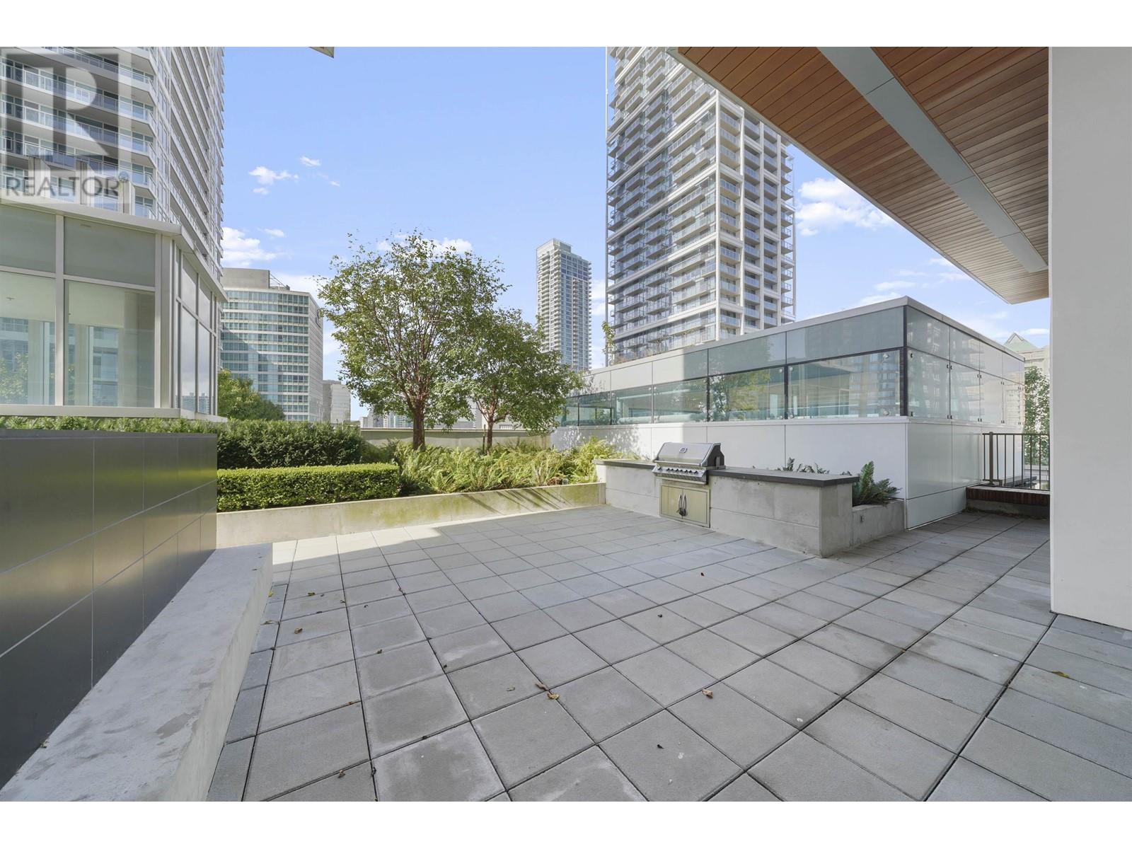 3810 4670 Assembly Way, Burnaby, British Columbia  V5H 0H3 - Photo 2 - R2993531