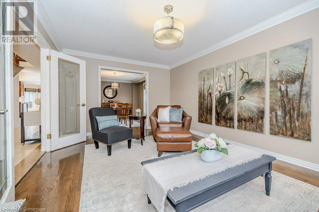 Property at 667 BURNETT Avenue image 5