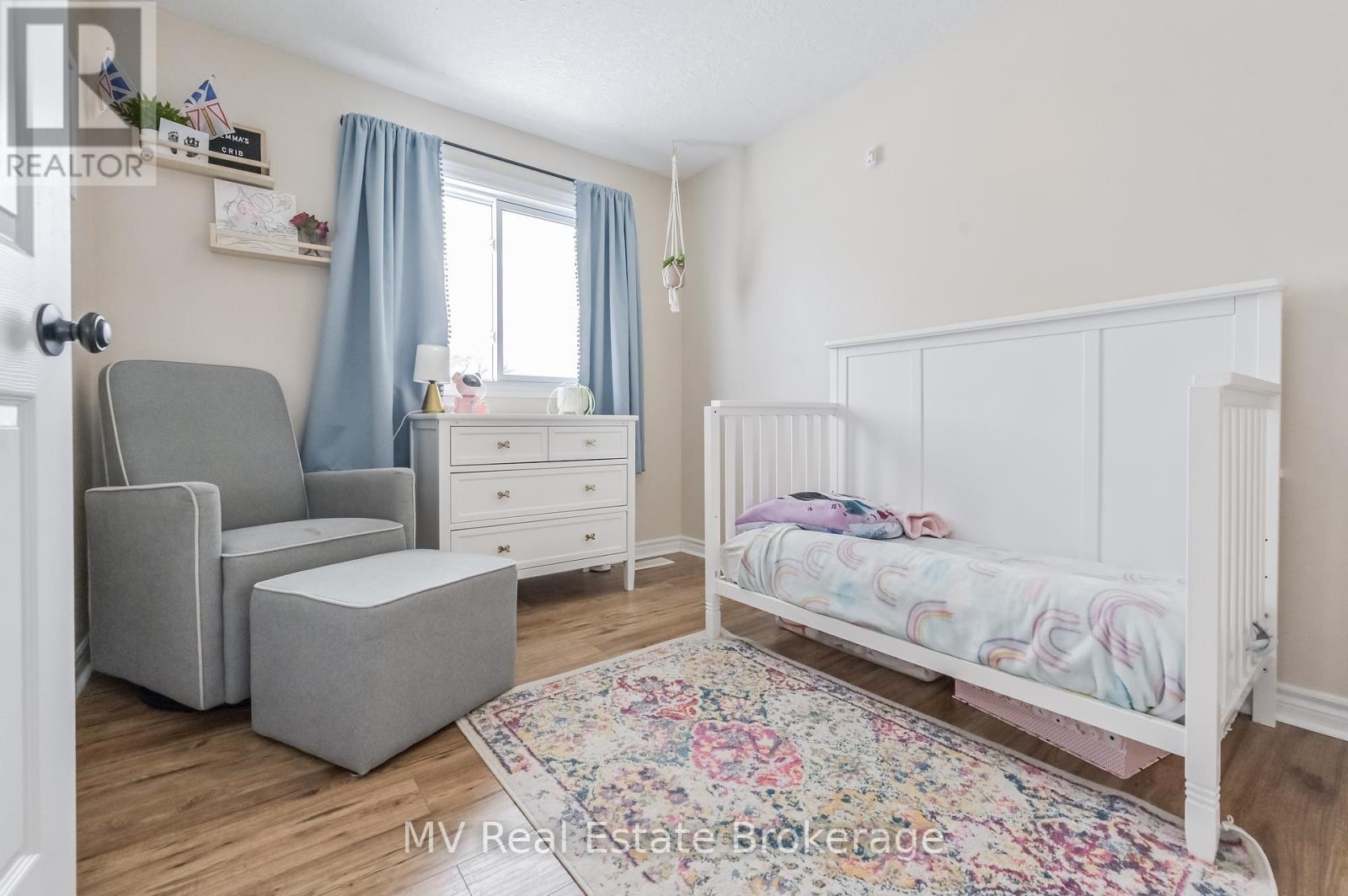 284 Millburn Boulevard, Centre Wellington, Ontario  N1M 3S3 - Photo 25 - X12099396