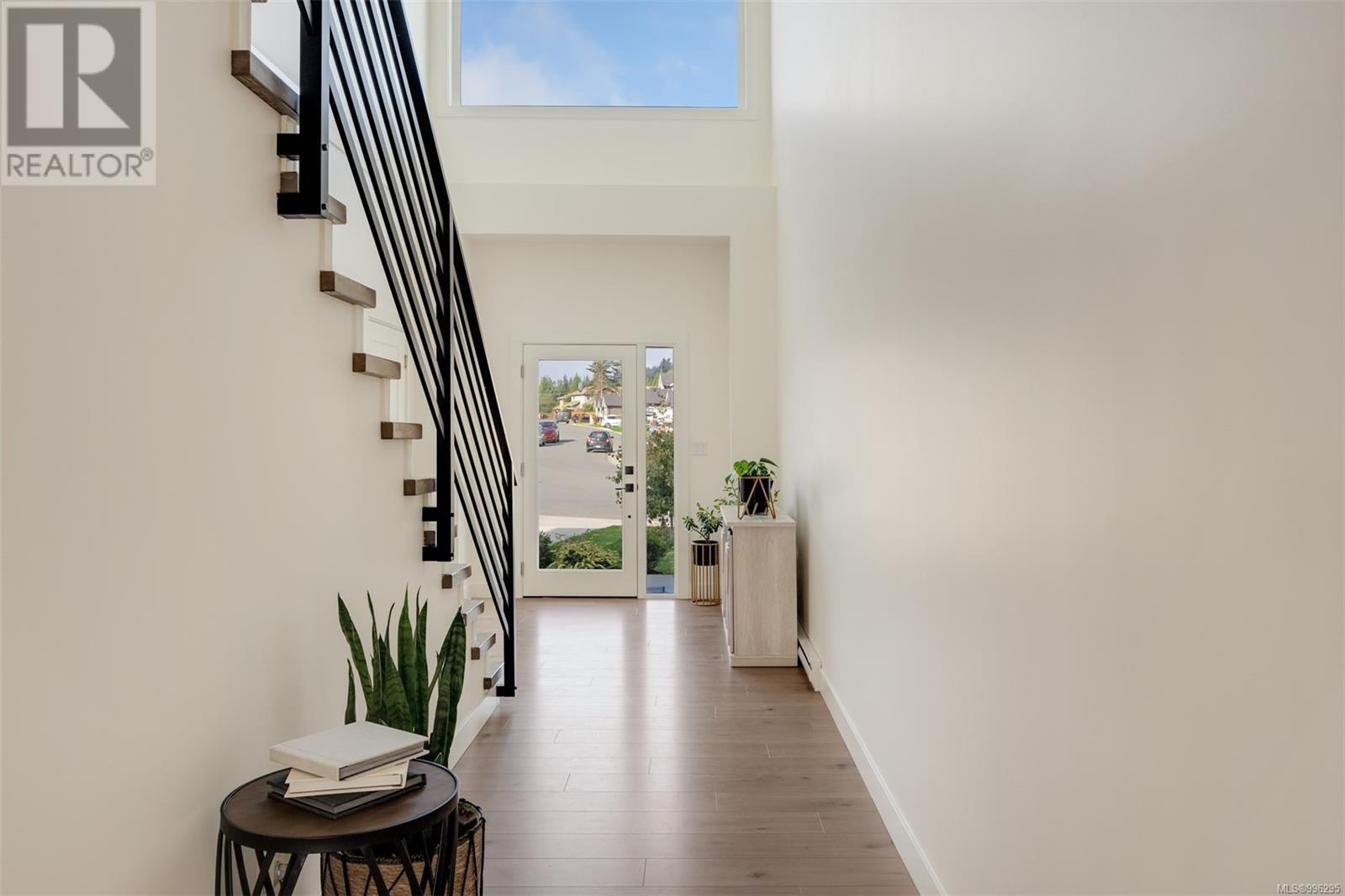 Property at 6517 Noblewood Pl image 3