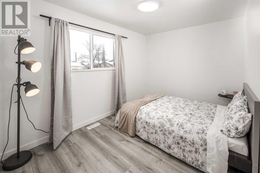 477 72 Avenue Ne, Calgary, Alberta  T2K 5H8 - Photo 11 - A2198678