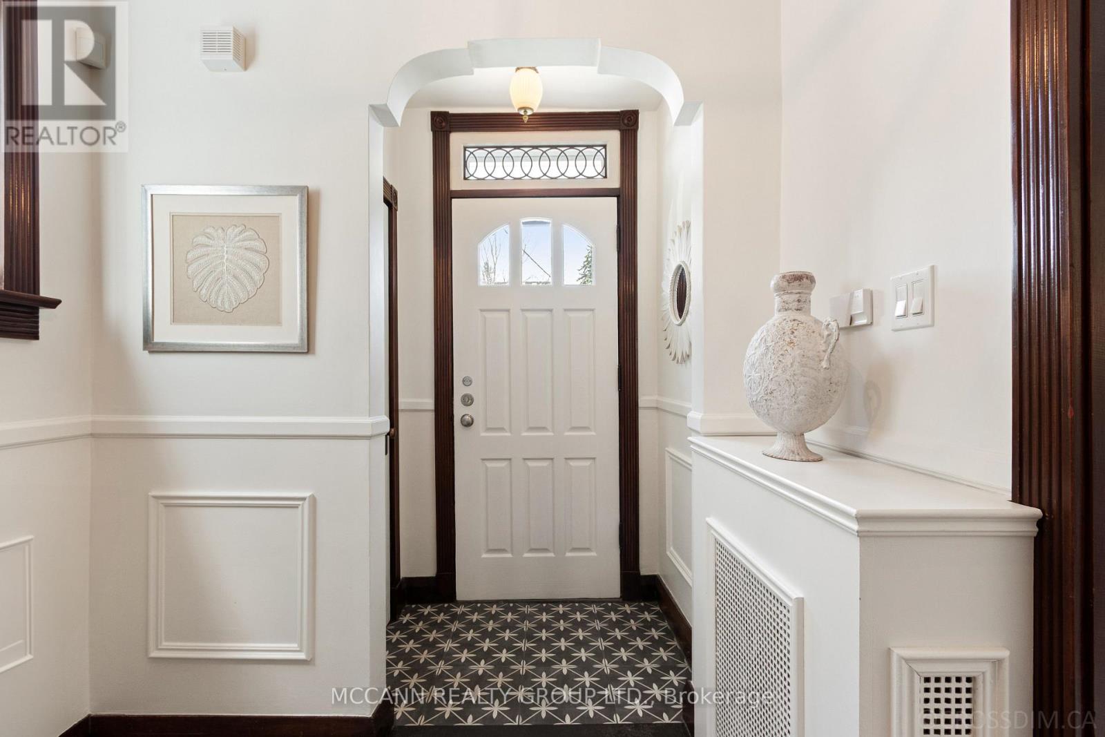 Property at 148 BROOKE AVENUE image 4