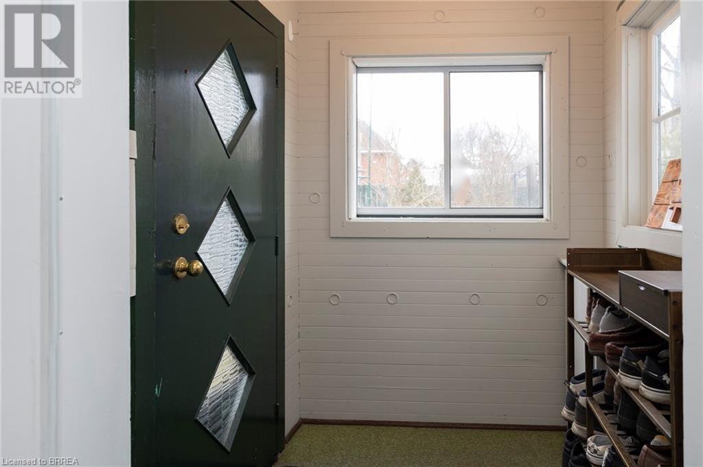 205 Chatham Street, Brantford, Ontario  N3S 4G9 - Photo 19 - 40715892