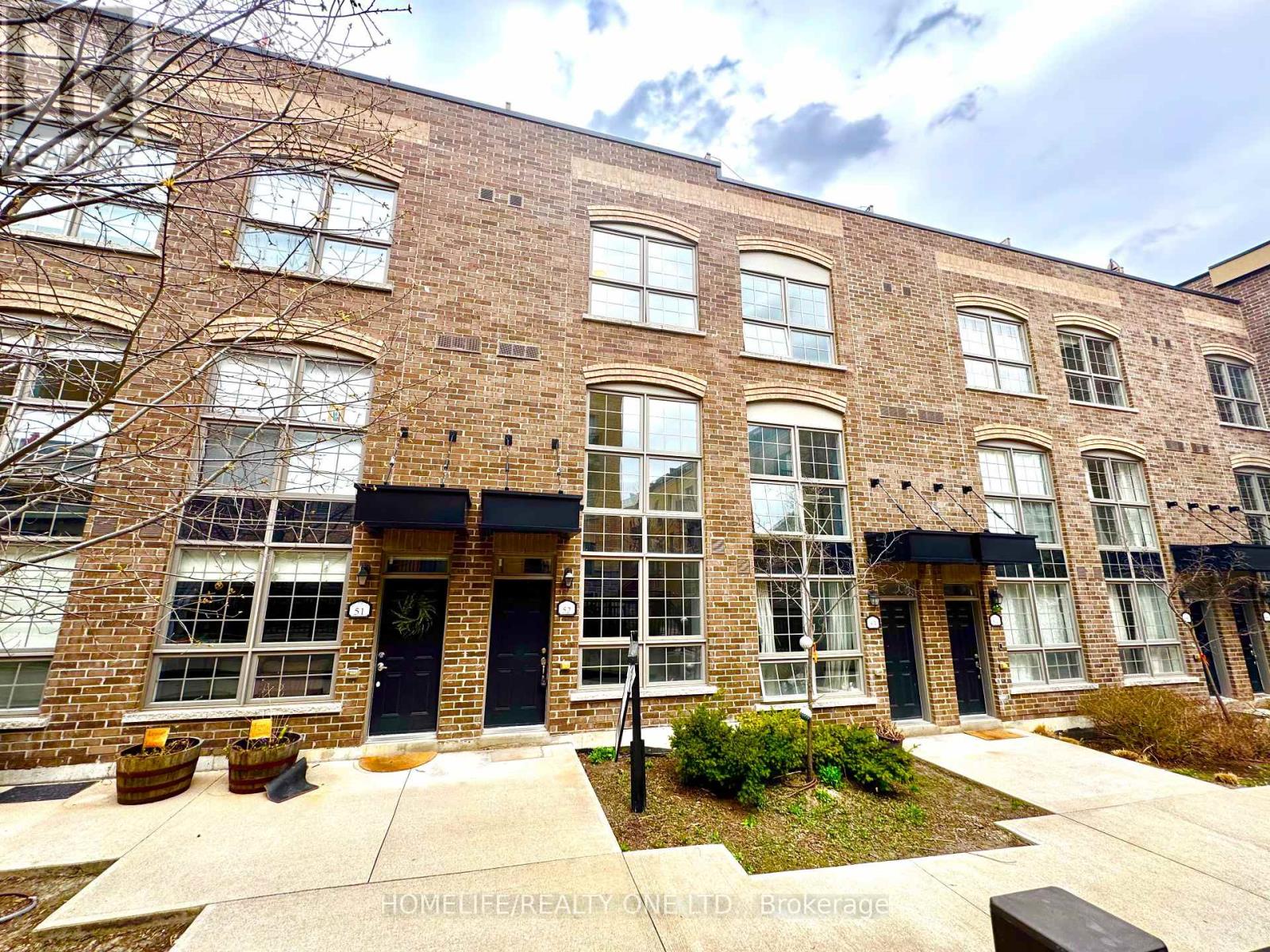 Property at TH 52 - 220 BRANDON AVENUE image 1