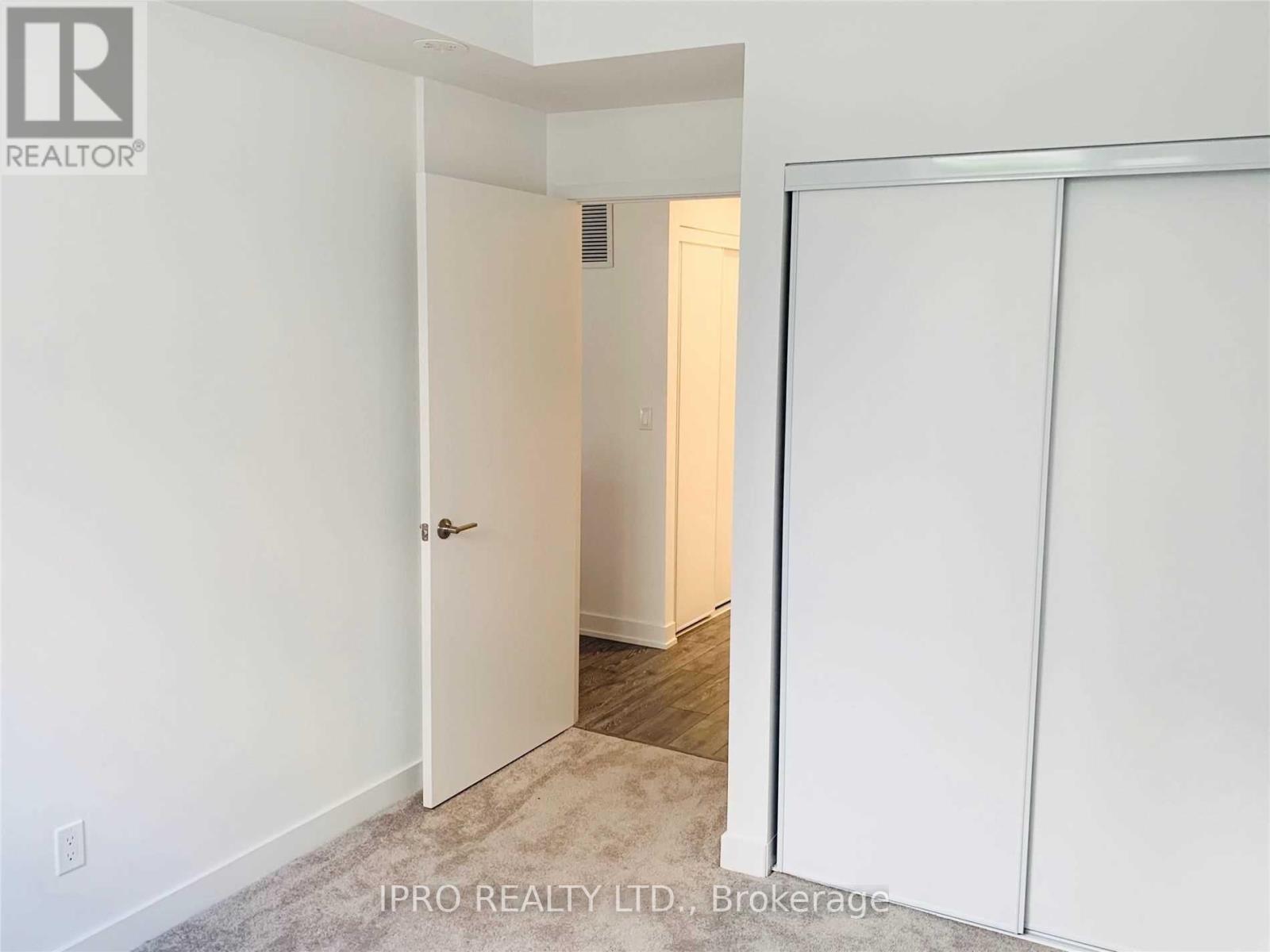 615 - 1129 Cooke Boulevard, Burlington, Ontario  L7T 4A8 - Photo 11 - W12099428